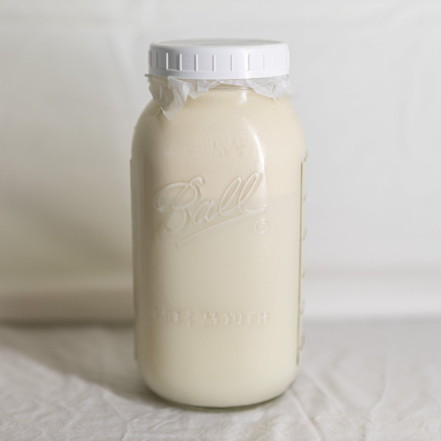Raw A2A2 Skim Milk (Half Gallon)
