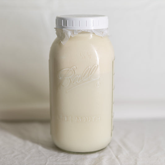 Raw A2A2 Skim Milk (Half Gallon)